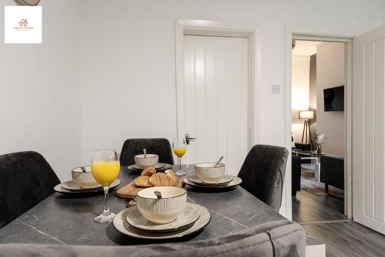 Immaculate 4 Bed In Liverpool By Hinkley Homes Short Lets & Serviced Accommodation Экстерьер фото